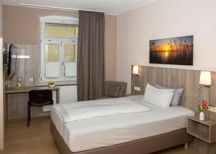 Hotel Zur Post 3*